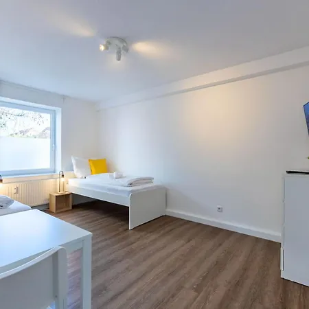 Budgetroom 3 Bedroom Perfect For Teams