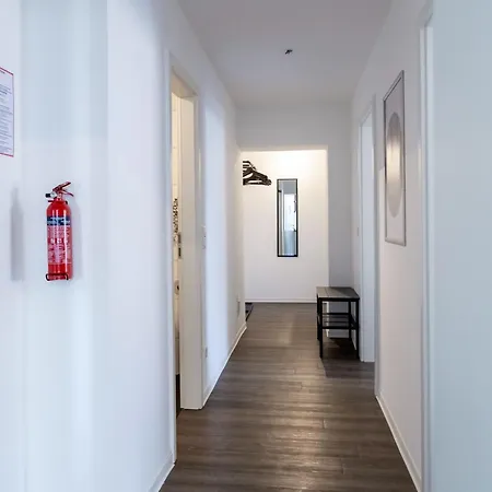 Budgetroom 3 Bedroom Perfect For Teams Appartement *