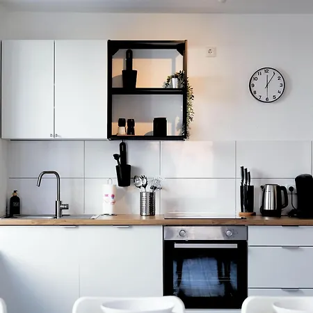 Budgetroom 3 Bedroom Perfect For Teams Appartement